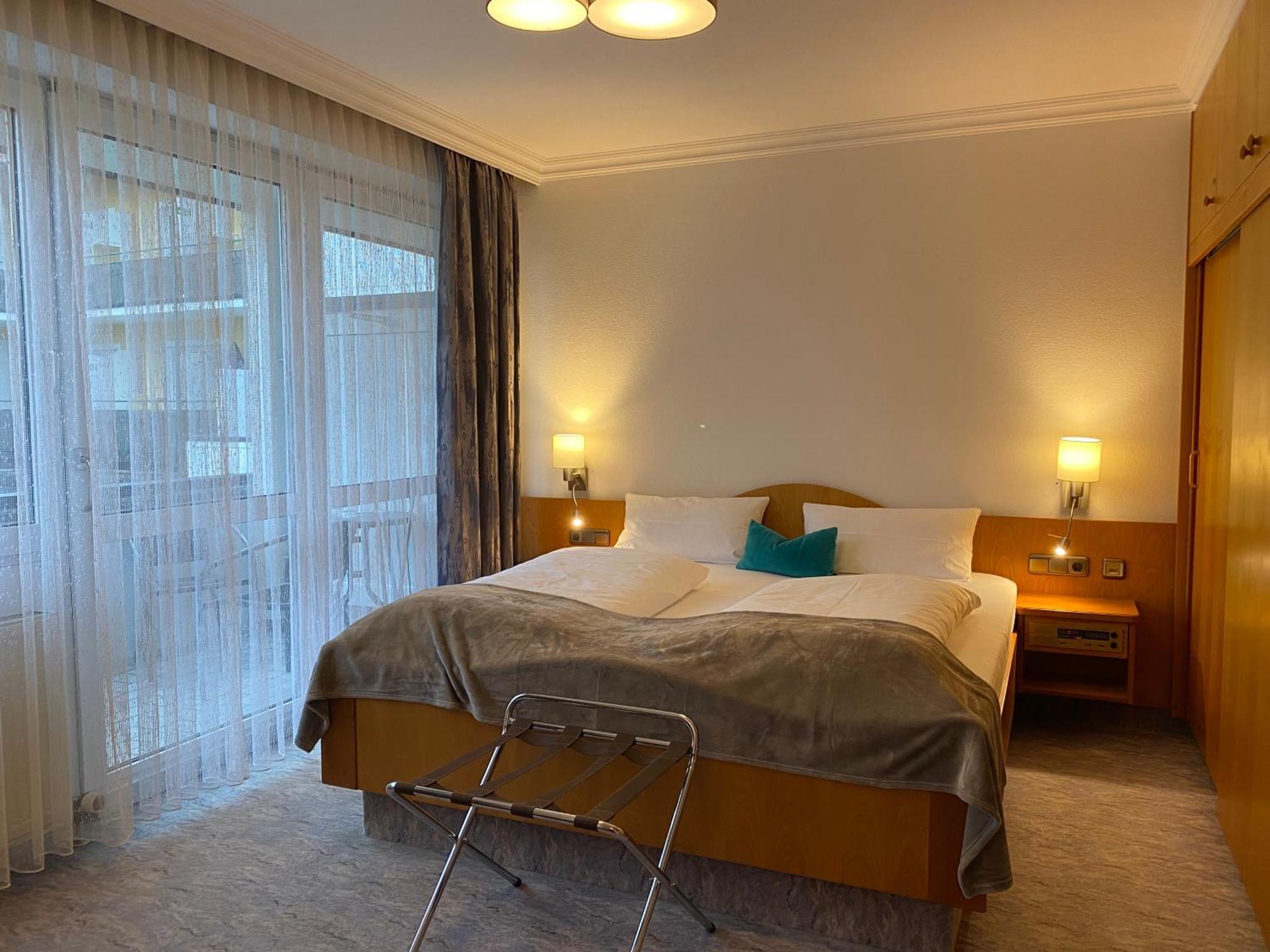 Appartementhotel Cura Bad Fuessing Oda fotoğraf